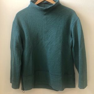 Lulu Lemon Pull Over